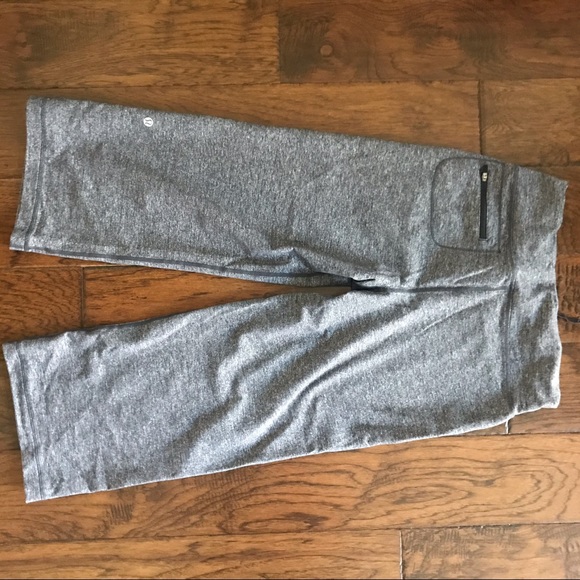 Lululemon Still Pant Crop - Picture 3 of 4
